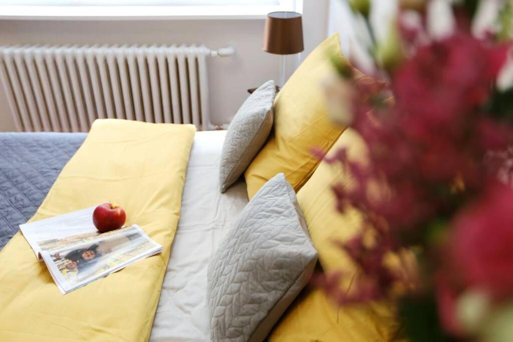 Batorego Cosy Apartment Krasków Exteriör bild