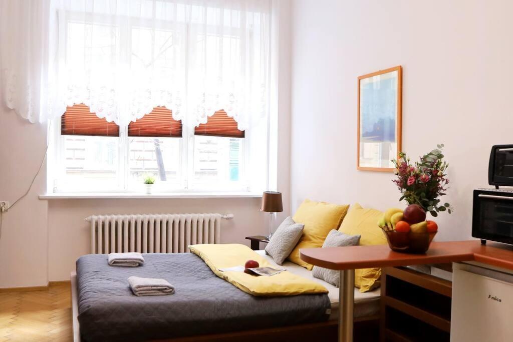 Batorego Cosy Apartment Krasków Exteriör bild